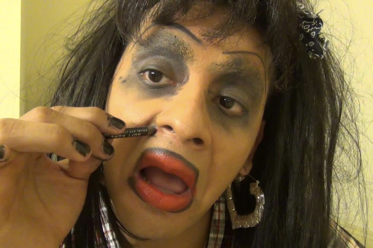 Video The Make Up Tutorial Struggle Is Real Image 2