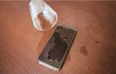 Apple Suggests How To Properly Dry Your Phone - And It Is Not With Rice