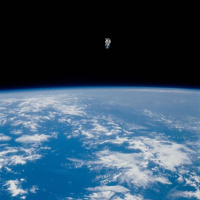 Unattached Astronaut Spacewalks Are Among The Most Unnerving Space Images Available