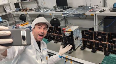 Take A Free Selfie In Space Thanks To Ex-nasa Engineer $5m Satellite