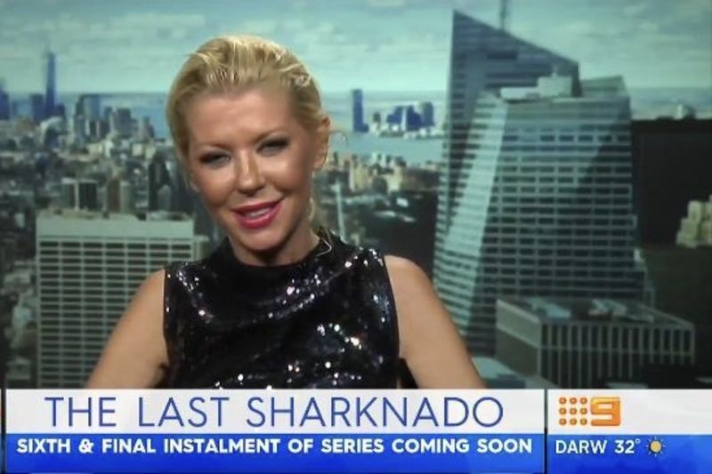 Video Sharknado 6 Tara Reids Drunk Interview 0057